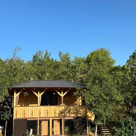 Mila , Nova Drvena Kucica Сasa de vacaciones Vrdnik